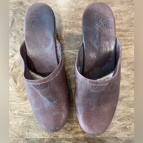 UGG Australia Mules Brown Leather Heels Studded Women's Size 9 - Picture 2 of 6